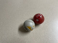 Bakugan Mechtanium Surge MCDONALDS Pyrus TITANIUM DRAGONOID 1000G Lot 2