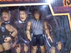 WWE Submission Match 3 pack Elite series figures Bret Stone Cold WrestleMania 13