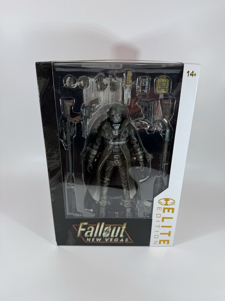 Fallout New Vegas NCR Ranger 7in Deluxe Action Figure McFarlane Elite In Hand