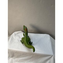 Mattel Jurassic World Velociraptor Green Dinosaur Action Figure Red Crest 8in