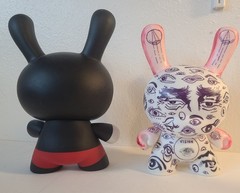 “What are you looking at?” 7″ Custom Dunny Vinyl Figure Art Toy Eric Mckinley