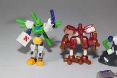 Vintage Rare Takara Medabots lot of parts