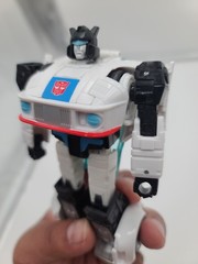 Transformers Studio Series Deluxe Class 86 The Movie Autobot Jazz Action Figure