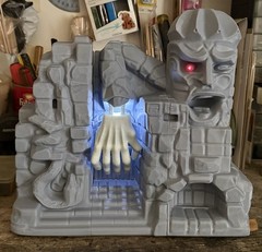 Custom Resin Eco Monster Castle w Lighted Hand & Eye Motu Heman Remco Ko Kitbash