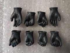 Kaustic Plastik 1/6 Hammer Horror Dracula Van Helsing Hands Lot