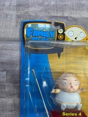 Family Guy Series 4 “XXXL STEWIE” Action Figure Mezco SEALED SEE PICS E1