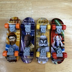 STAR WARS: THE CLONE WARS 2010 TABLETOP SKATEBOARDS (4 INCLUDED)