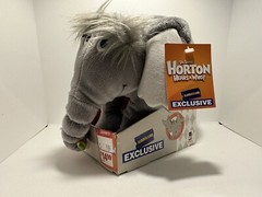 NRFB 2007 DR. SEUSS “HORTON HEARS A WHO “ PLUSH BLOCKBUSTER EXCLUSIVE
