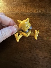 ABRA TOMY 1.5″ Pokemon Figure CGTSJ Vintage Nintendo Toy Collectible