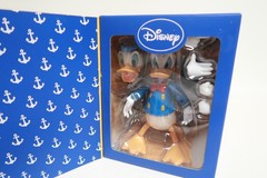 Donald Duck Hybrid Metal Figuration #006 Herocross Action Figure Disney NIB