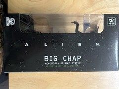 NEW! (ONLY 2 LEFT) Alien ‘Big Chap’ Xenomorph Deluxe Statue w/Acrylic Background