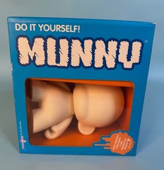DIY Kidrobot 8″ Munny White Blank Customize Do It Yourself Accessories Vinyl Art