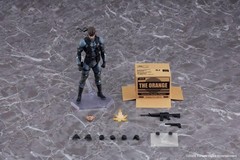 M06974: Figma 645 Metal Gear Solid 2 Solid Snake (MGS2 Updated Edition)