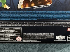 Marvel Legends Magic the Gathering Battle Damaged Spider-Man NIB Fast Ship