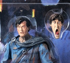 NECA Cult Classics / Reel Toys “Medieval Ash” (Army of Darkness / Series 5) new