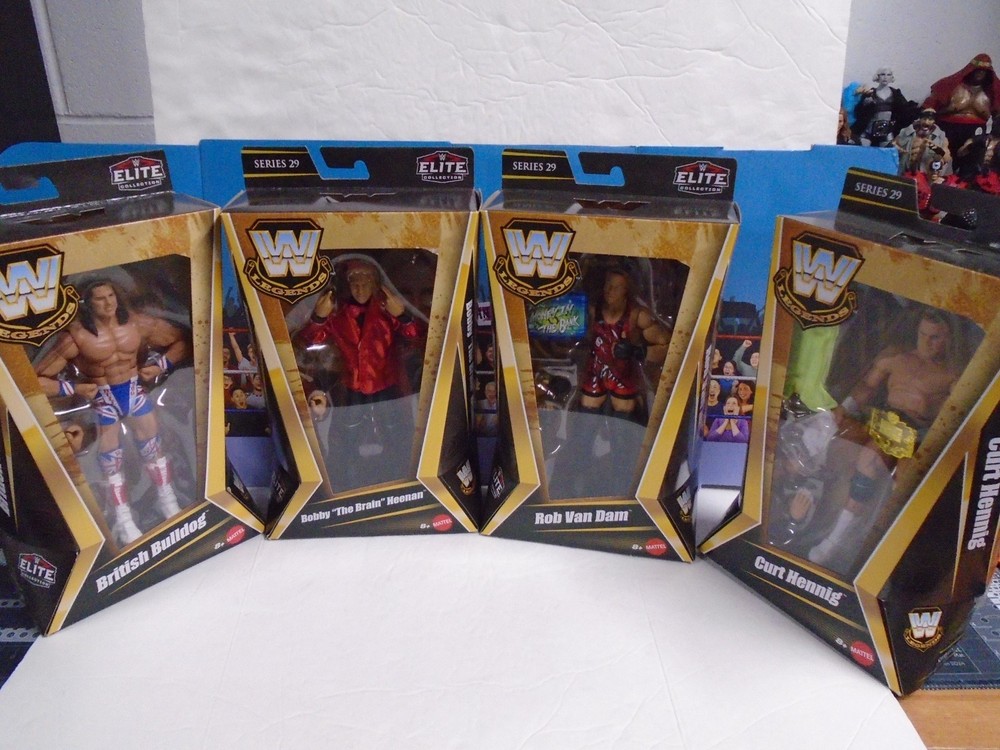 WWE Complete Set of 4 Bulldog RVD Bobby Heenan Hennig Elite legends 29 figures