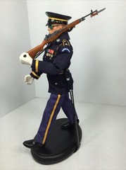1/6 CUSTOMIZED HASBRO GI JOE HONOR GUARD TOMB OF UNKNOWN SOLDIER ARLINGTON+STAND