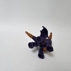 Mega Bloks Skylanders Giants Classic Spyro Action Figure Purple Toy Dragon Block