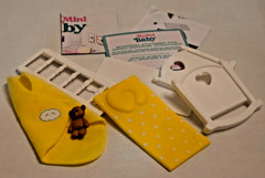 Zuru 5 Surprise My Mini Baby Yellow Cradle Bear & Blanket Series 1 NEW
