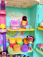 Gabby’s Dollhouse Purrfect Playset 2FT Tall Figures Cats Accessories Works