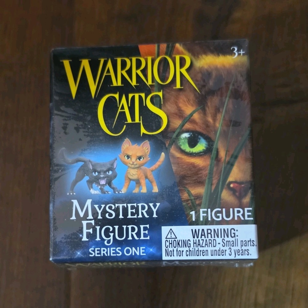 Bonkers Toy Co. Warrior Cats Series One Mystery Cat Figurine (1 Figure)