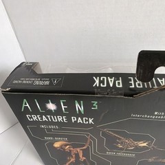 NECA Alien 3 Creature Pack (DAMAGED Queen Buster Broken Arm) SOLD STRICTLY As Is