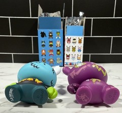 Kidrobot Dunny 2011 & French Series Le Merde & Purple Mist 3″ Vinyl Lot of 2