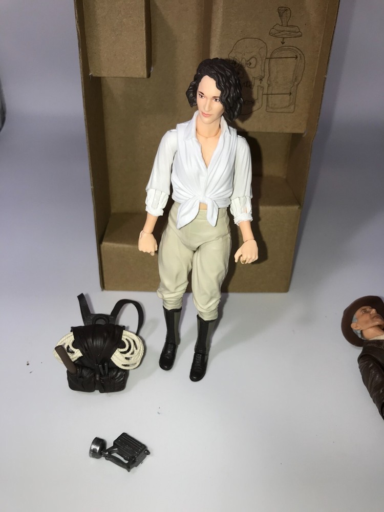 Hasbro Indiana Jones ADVENTURE SERIES HELENA SHAW 6″ Figure LOOSE NO BAF PART