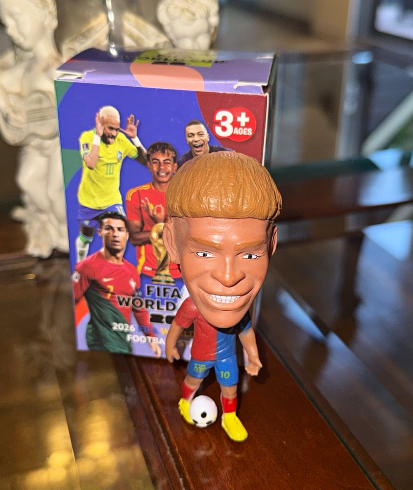 FIFA World Cup 2026 Lamine Yamal Football Star Soccer Action Figure w/ Ball