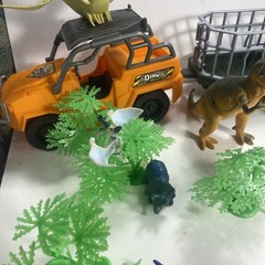 Dinasour Toy Lot Mixed Sets Trees 18 Pieces Everything You See Here!! See Desc.