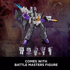 Hasbro Transformers WFC-S27 Skywarp Phantomstrike Squadron 4 Pack Set In Hand