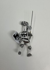 PAPO Toys – White, Black and Silver Knight 2002 – Medieval Figurine