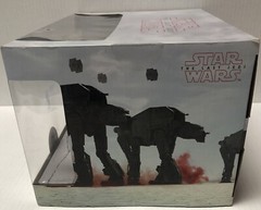 NEW Disney store Kylo Ren and TIE Fighter Ship Star Wars: The Last Jedi 11” L