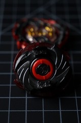 Emperor Forneus 4 Glaive Hunter’ B-00 Beyblade Burst Cho Z Takara Tomy #1 Ju