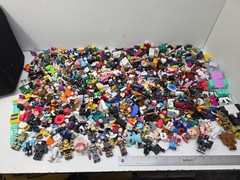 Huge Roblox action figures lot 10 LBS MIXED