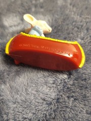 Stuart Little Figure in Red Canoe Boat With Paddle 2005 Sony 2″ Mini