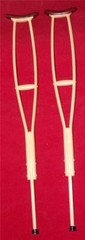 Hasbro 1960s GI Joe 12″ Action Marine Medic (1) Pair of Crutches (EX) Hong Kong