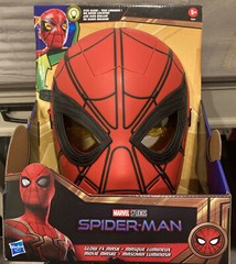 Marvel Studios SPIDER-MAN GLOW FX MASK Hasbro Disney 2021 Eyes Glow – NEW