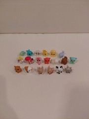 Blip Toys Squinkies – Lot of 19 Animals (Dogs, Cats, Bunny, Horses, etc.)