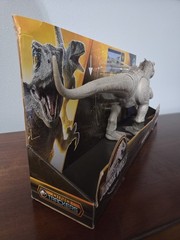 Jurassic World Dino Trackers Camouflage ‘N Battle Indominus Rex Action Figure