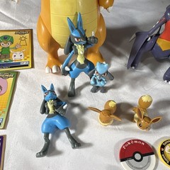 Pokémon Plastic Figure Set Lot w/ Dragonite Lucario Garchomp Eevee Charmander