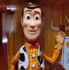 Toy Story Signature Collection Thinkway Talking Woody Doll Sealed