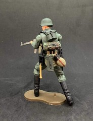 WWII – GERMAN ARMY MP44 GUNNER w/ Gear Marauder 1:18 Scale 4″ GI Joe Type Figure