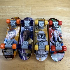 STAR WARS: THE CLONE WARS 2010 TABLETOP SKATEBOARDS (4 INCLUDED)