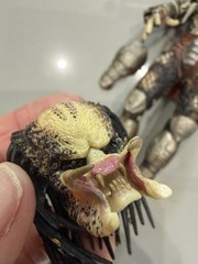 NECA Predator Hunter 2013 Comes As Shown