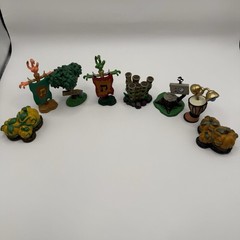 My Singing Monsters Action figures Lot Of 8 & Decorations Lot Of 8 (Working)