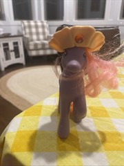 Vintage My Little Pony G2 Petal Blossom 1997 Secret Surprise Friends Jewel Eye