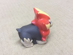 B. 14 Authentic Pokemon Finger Puppet Pyroar #668 Catch Them All Nintendo Bandai