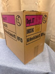 MGA Miniverse Make It Mini Birthday, Unopened Display Box with + 12 balls