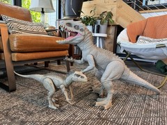 Jurassic World Super Colossal Indominus Rex & Camouflage N’ Battle WORKING RARE